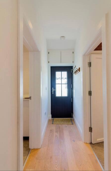 Newly Refurbished Traditional Cottage Blackrock Blackrock  Exterior photo
